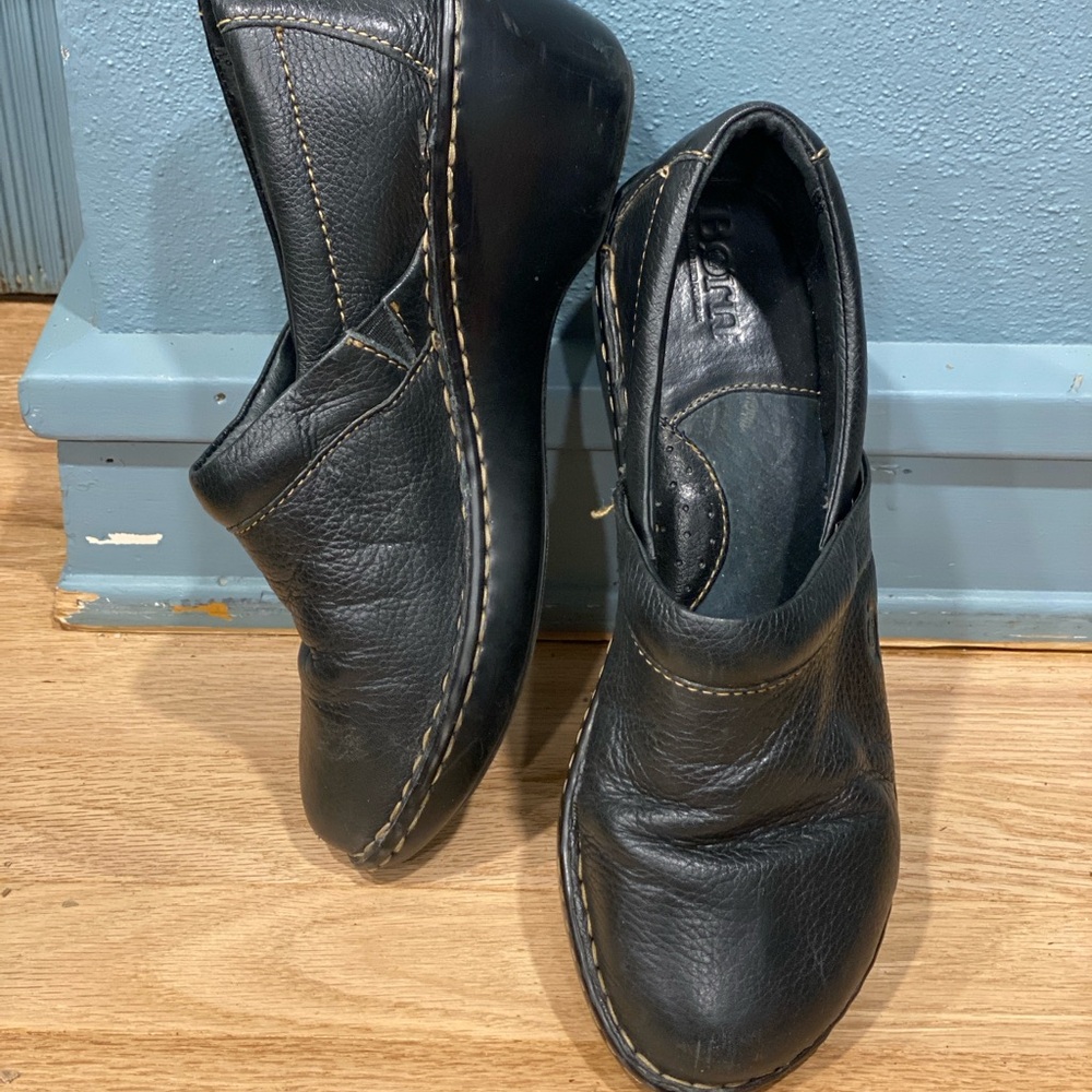 Born women’s size 8